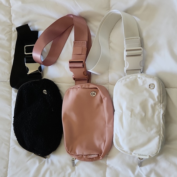 Lot of 3 Lululemon everywhere belt bags. - Picture 1 of 2
